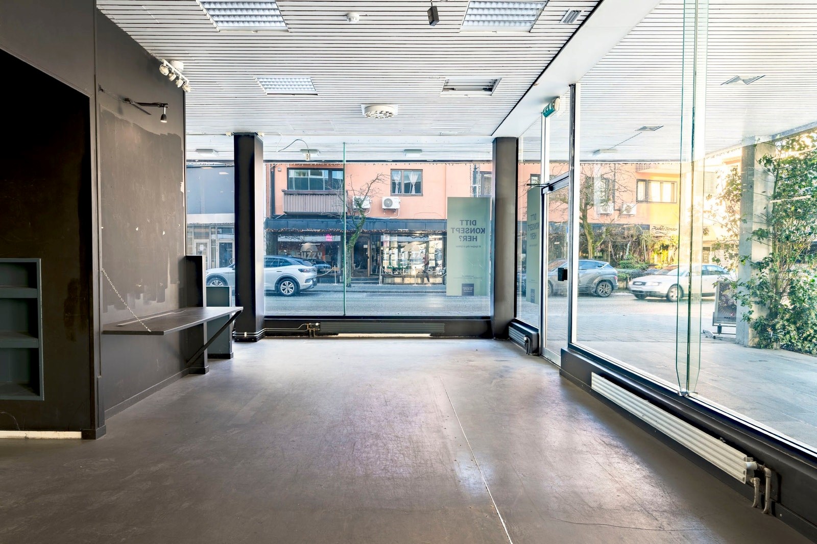 Butikklokale med gode utstillingsmuligheter og naturlig lysinnslipp